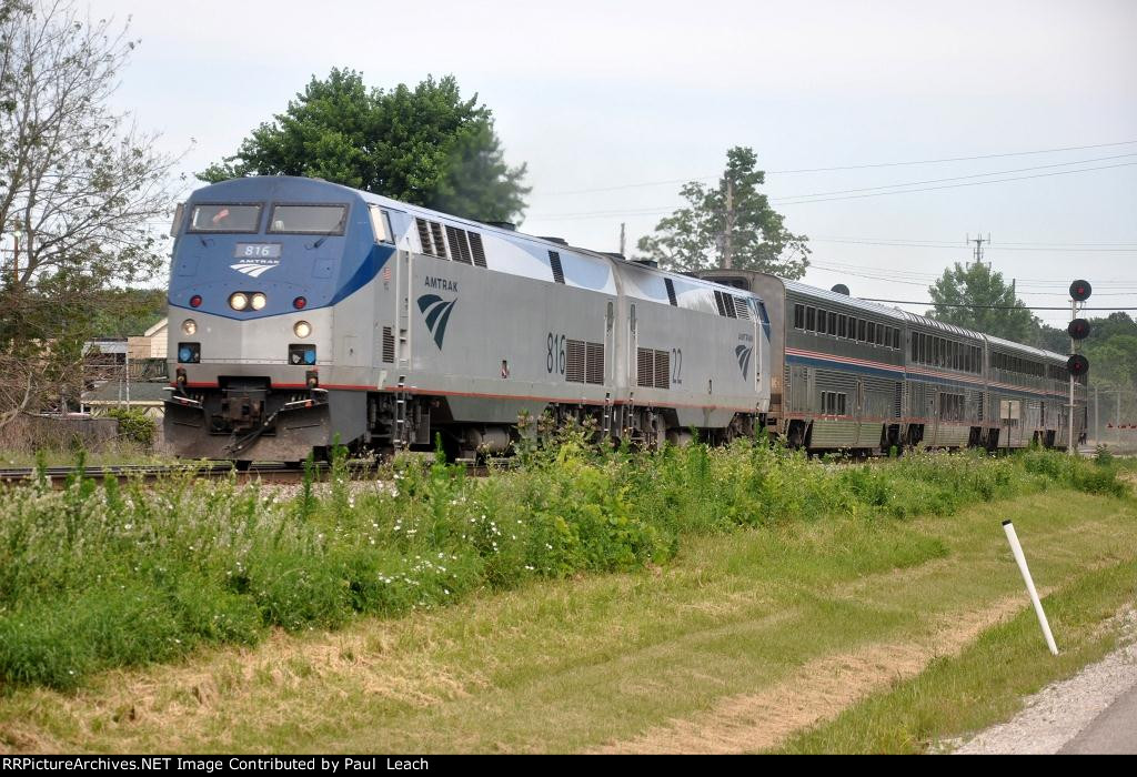 Short "Empire Builder" rolls west